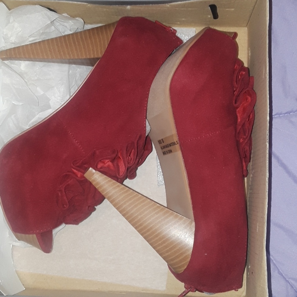 heels